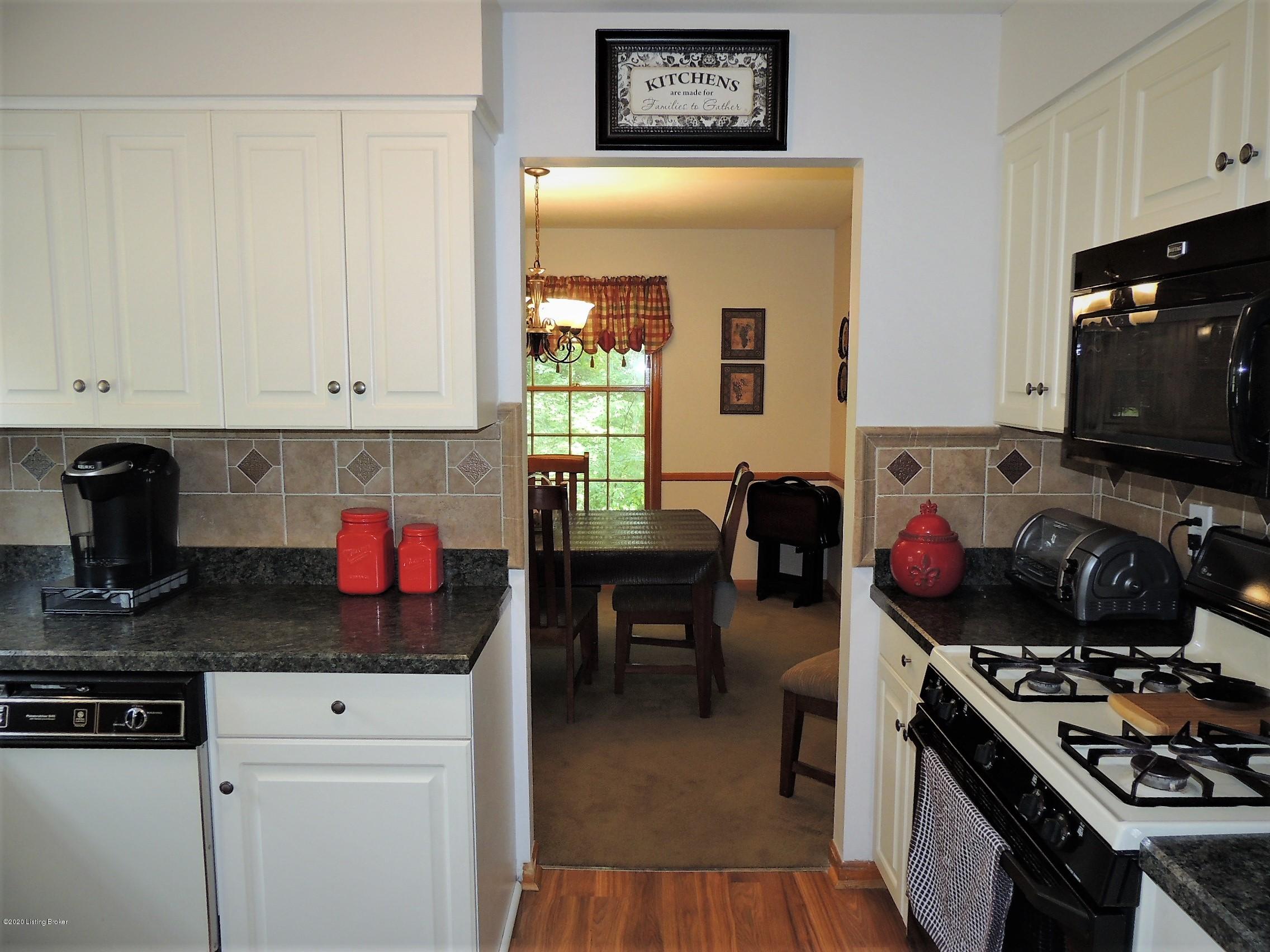 2811 Timber Hill Road Louisville, KY 40214 - Photo 22 of 68 DSCN0028 (2)