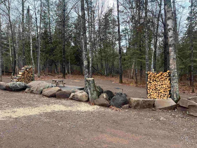 $199,000 | 194 Highway 194, Hermantown, MN 55811