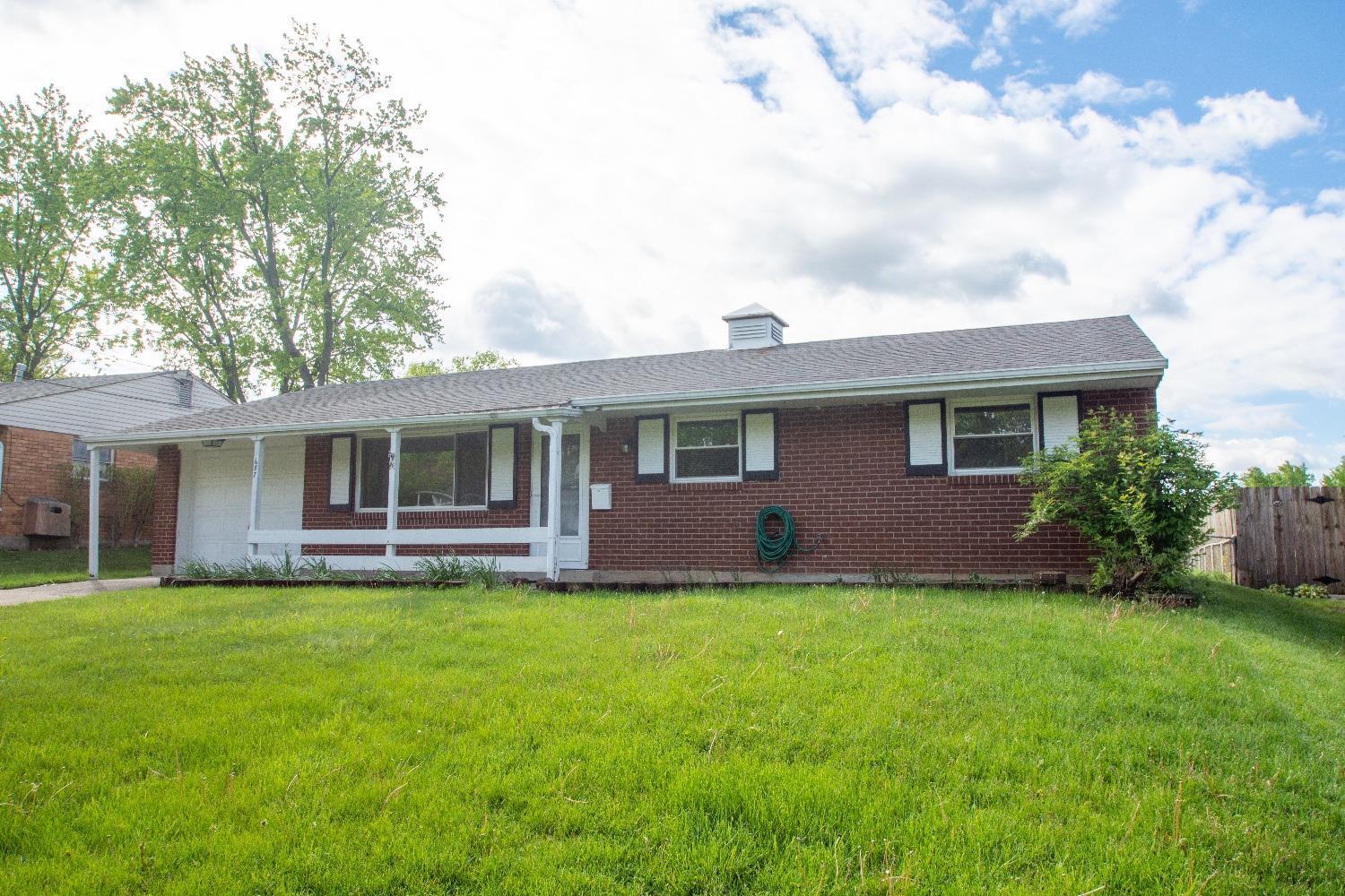 687 Castro Lane Springdale, OH 45246 - Photo 1 of 24