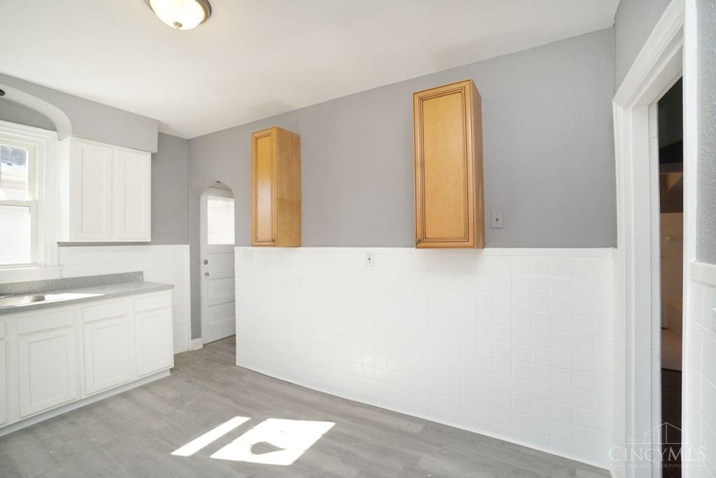 1021 Neeb Road Cincinnati, OH 45233 - Photo 10 of 26
