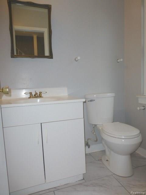 21594 Hidden Rivers Drive South Southfield, MI 48033 - Photo 8 of 16
