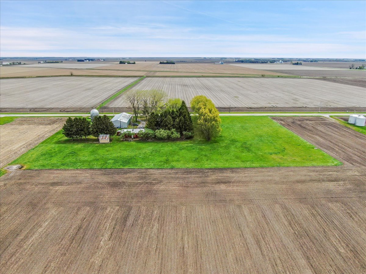 11535 South Kankakee Road Reddick, IL 60961 - Photo 50 of 52