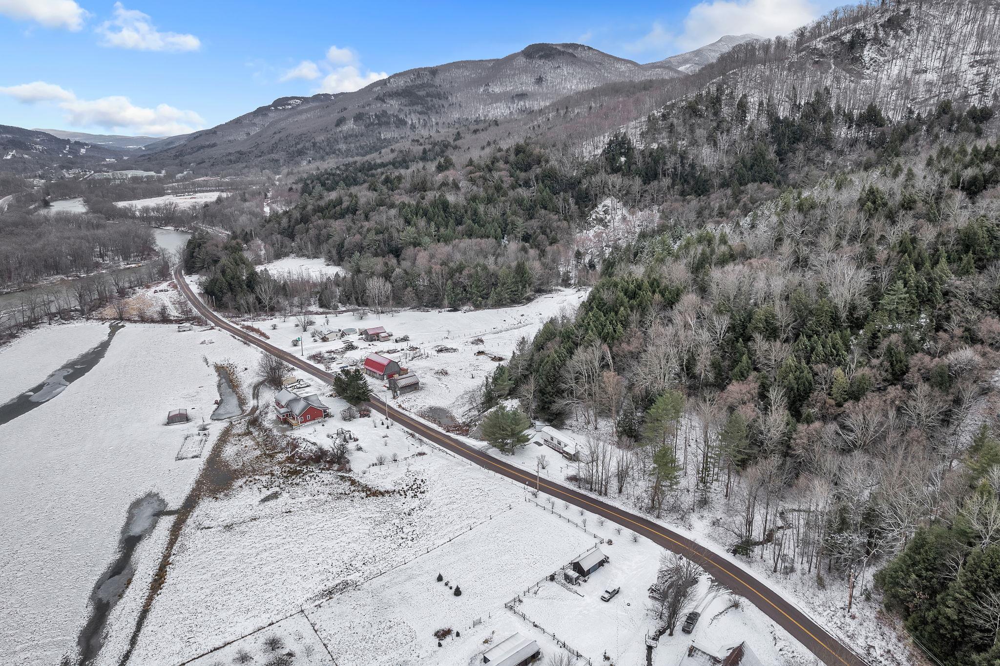 822 Duxbury Road Bolton, VT 05676 - Photo 12 of 40