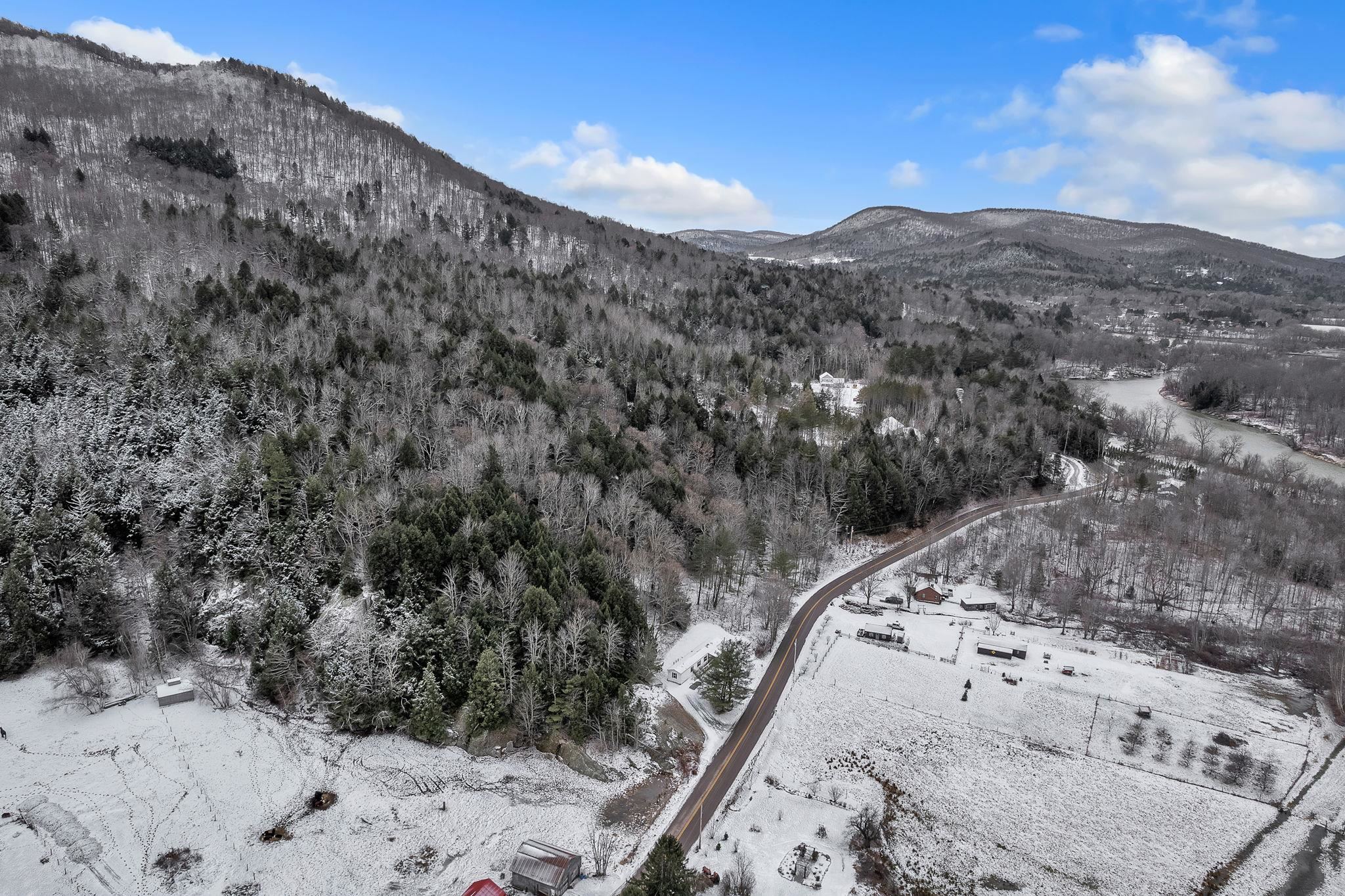 822 Duxbury Road Bolton, VT 05676 - Photo 10 of 40