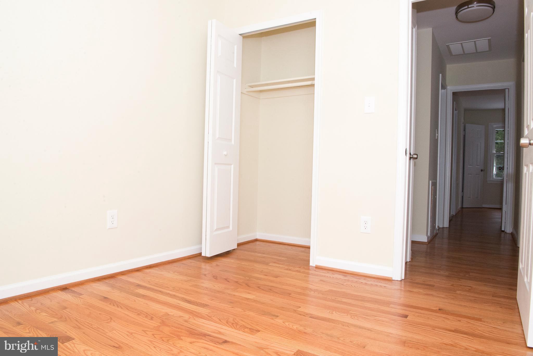 9526 Kirkfield Road Burke, VA 22015 - Photo 15 of 28 Interior (General)