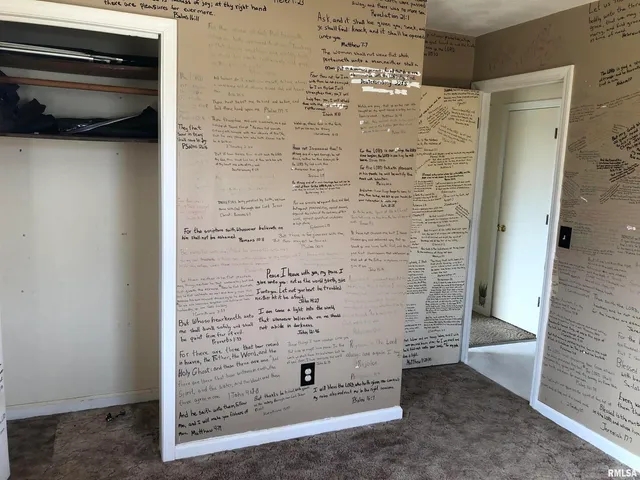 $140,000 | 17018 East Thompson Road, Opdyke, IL 62872