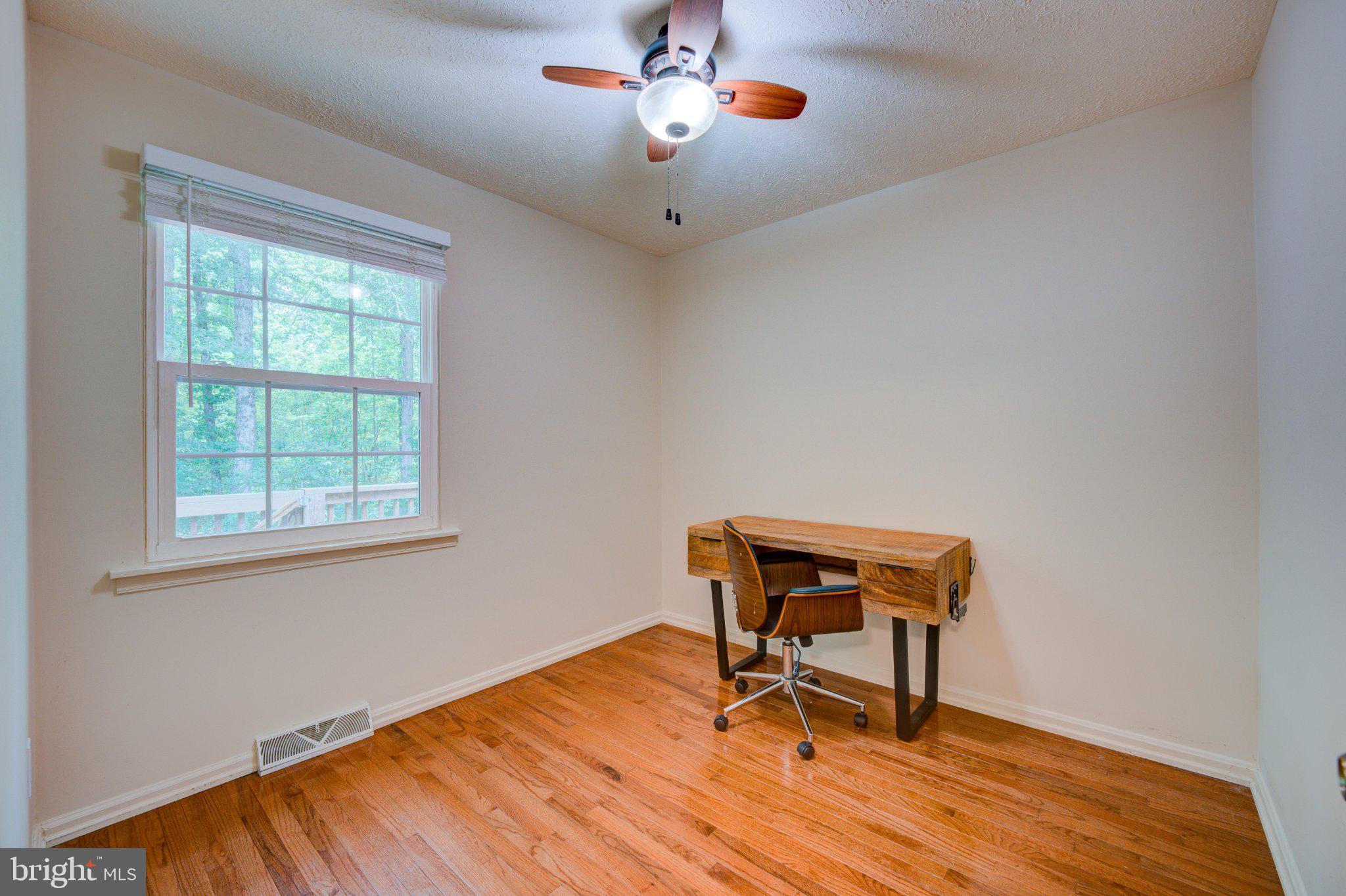 9595 Roys Lane Culpeper, VA 22701 - Photo 16 of 61 Bright and airy workspace retreat.