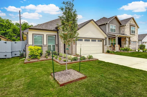$2,375 | 8443 Red Shiner Way, Fulshear, TX 77441