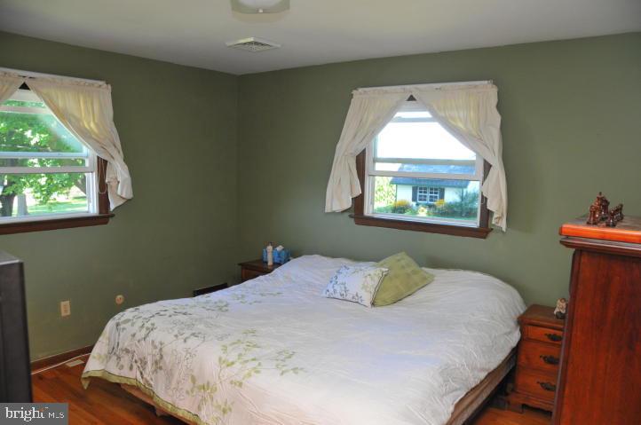 1737 Pioneer Road Lancaster, PA 17602 - Photo 15 of 33 Gallery Image 15