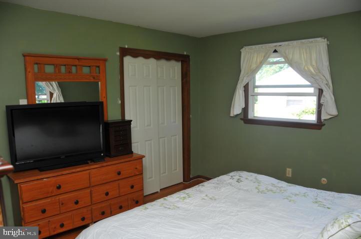 1737 Pioneer Road Lancaster, PA 17602 - Photo 17 of 33 Gallery Image 17