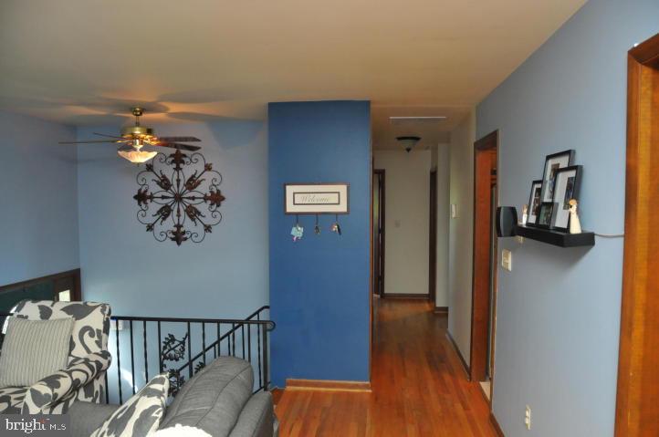 1737 Pioneer Road Lancaster, PA 17602 - Photo 4 of 33 Gallery Image 4