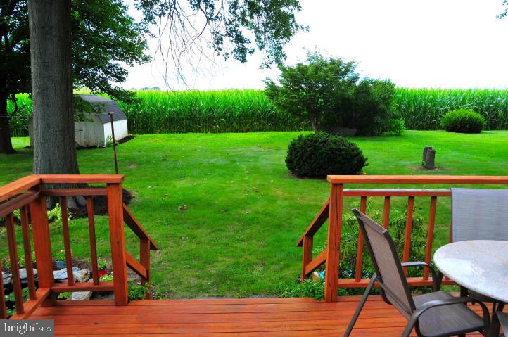 1737 Pioneer Road Lancaster, PA 17602 - Photo 31 of 33 Gallery Image 31