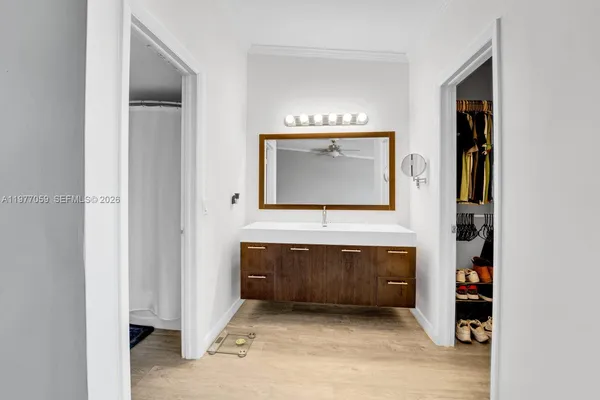 $2,950 | 14145 Kendale Lakes Circle, Miami, FL 33183