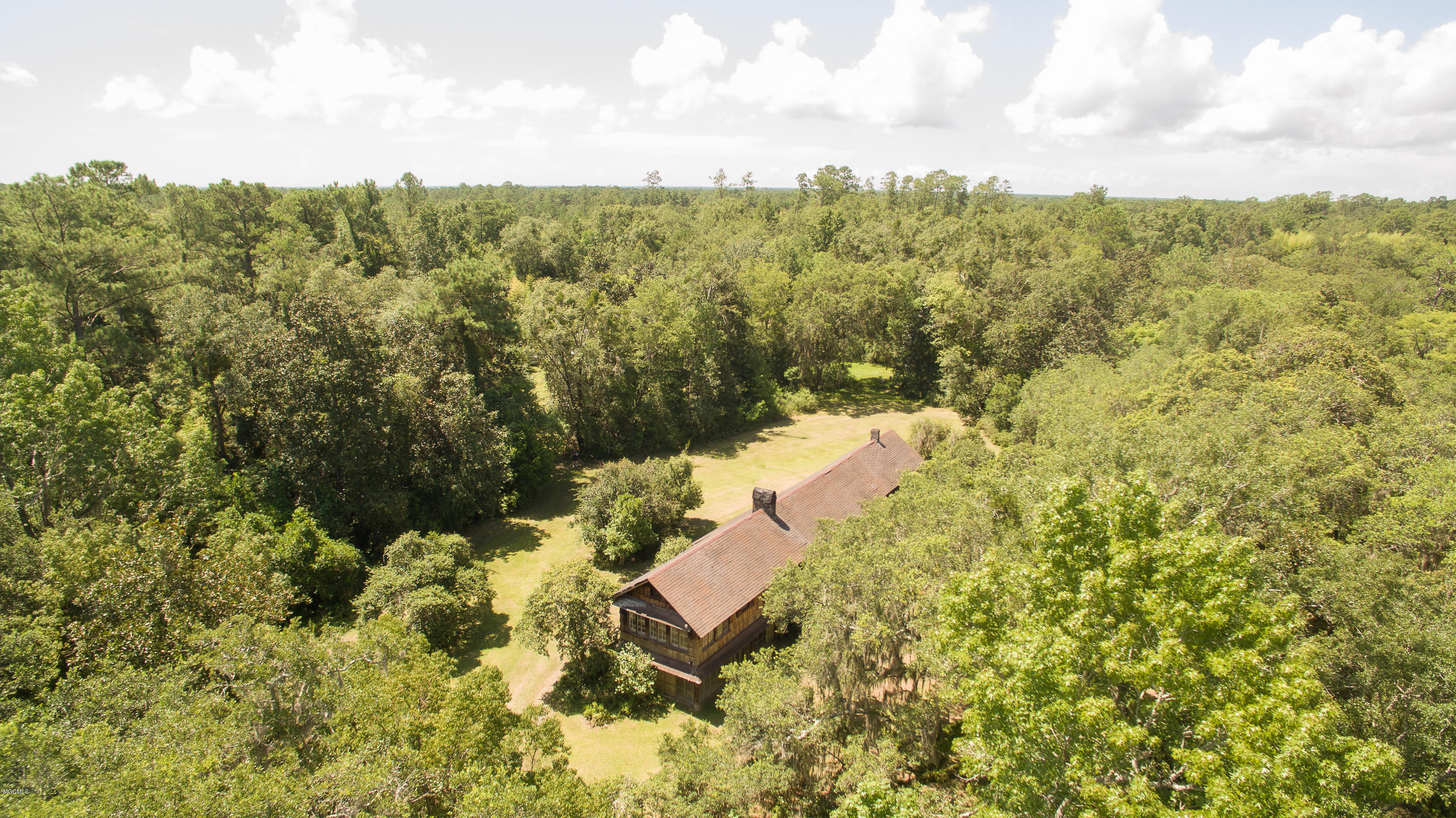 6670 Crump Road Kiln, MS 39556 - Photo 21 of 58 Hunting Lodge