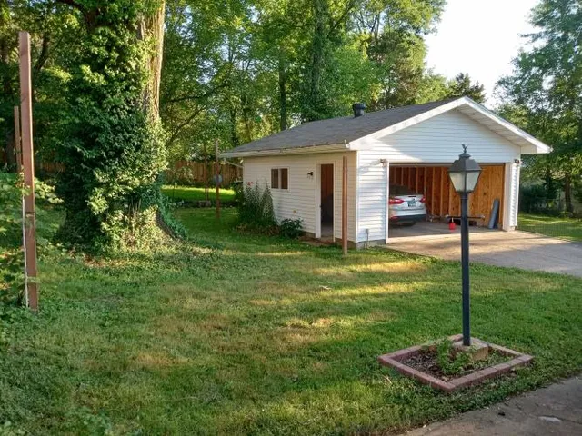 $112,000 | 9634 Tennyson Avenue, Overland, MO 63114