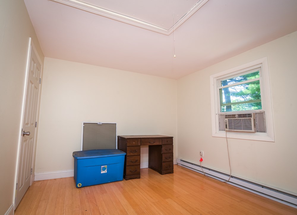 3 Colleen Road Nashua, NH 03062 - Photo 11 of 18