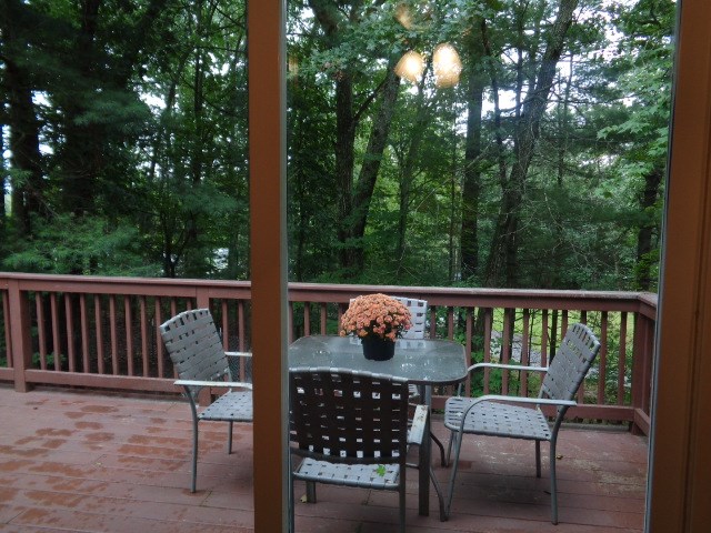 3 Colleen Road Nashua, NH 03062 - Photo 15 of 18