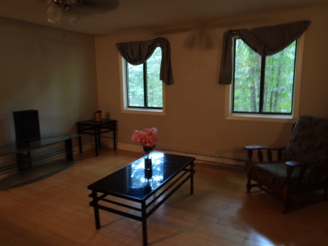 3 Colleen Road Nashua, NH 03062 - Photo 6 of 18