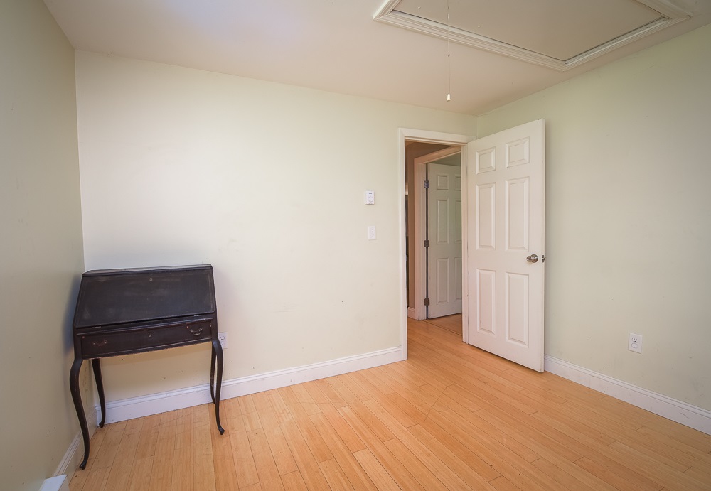 3 Colleen Road Nashua, NH 03062 - Photo 10 of 18