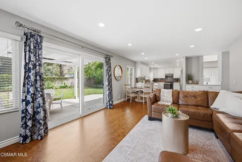 $1,540,000 | 5377 Evanwood Avenue, Oak Park, CA 91377