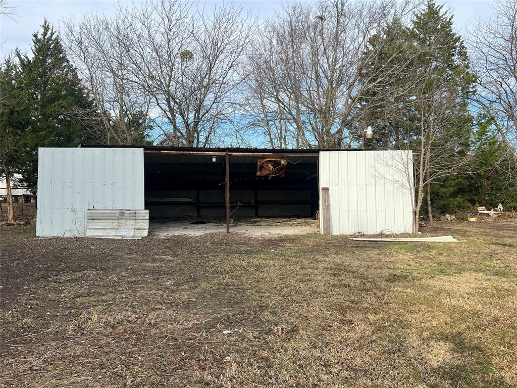 1335 Washburn Road North Bells, TX 75414 - Photo 12 of 12 a view of backyard with small space