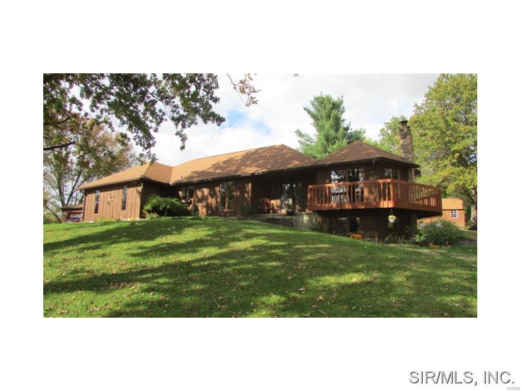 13715 St Rose Road Highland, IL 62249 - Photo 1 of 24