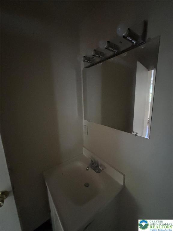 715 East 7th Street, Unit 301 Bethlehem, PA 18015 - Photo 16 of 19