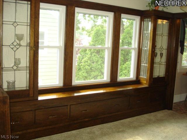 6907-6909 Ackley Road Parma, OH 44129 - Photo 15 of 25 Dining Room Cabinets - Up