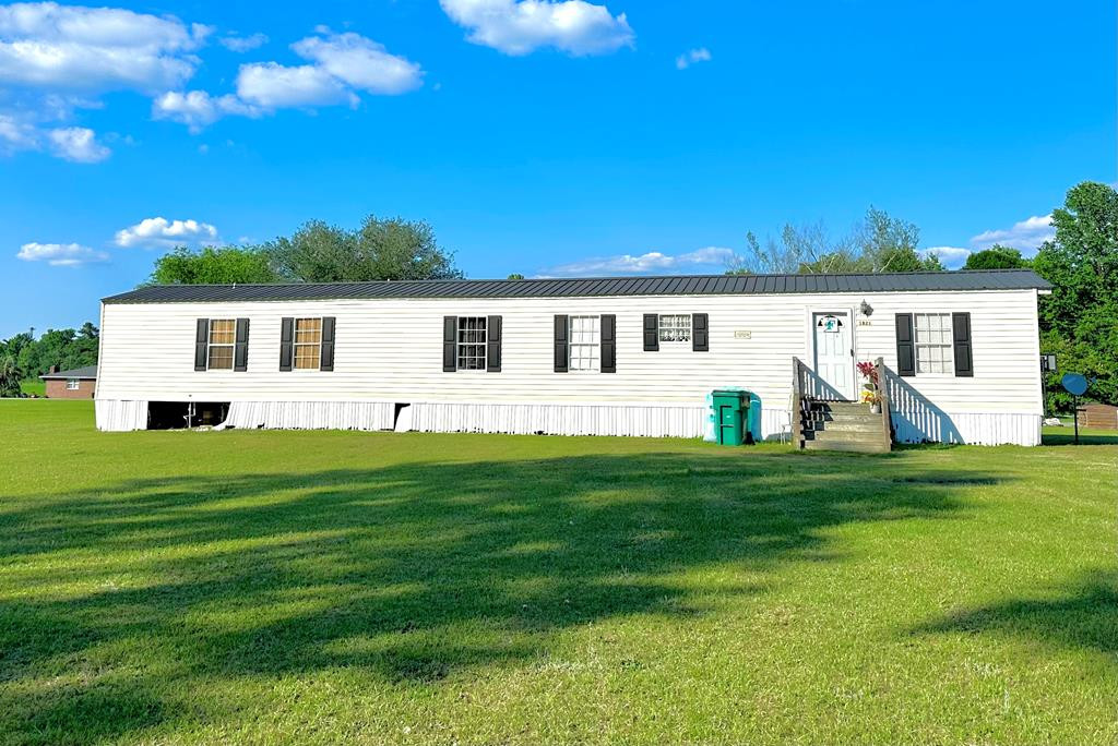 1821 Diles Bay Road Turbeville, SC 29162 - Photo 1 of 2 Gallery Image 1