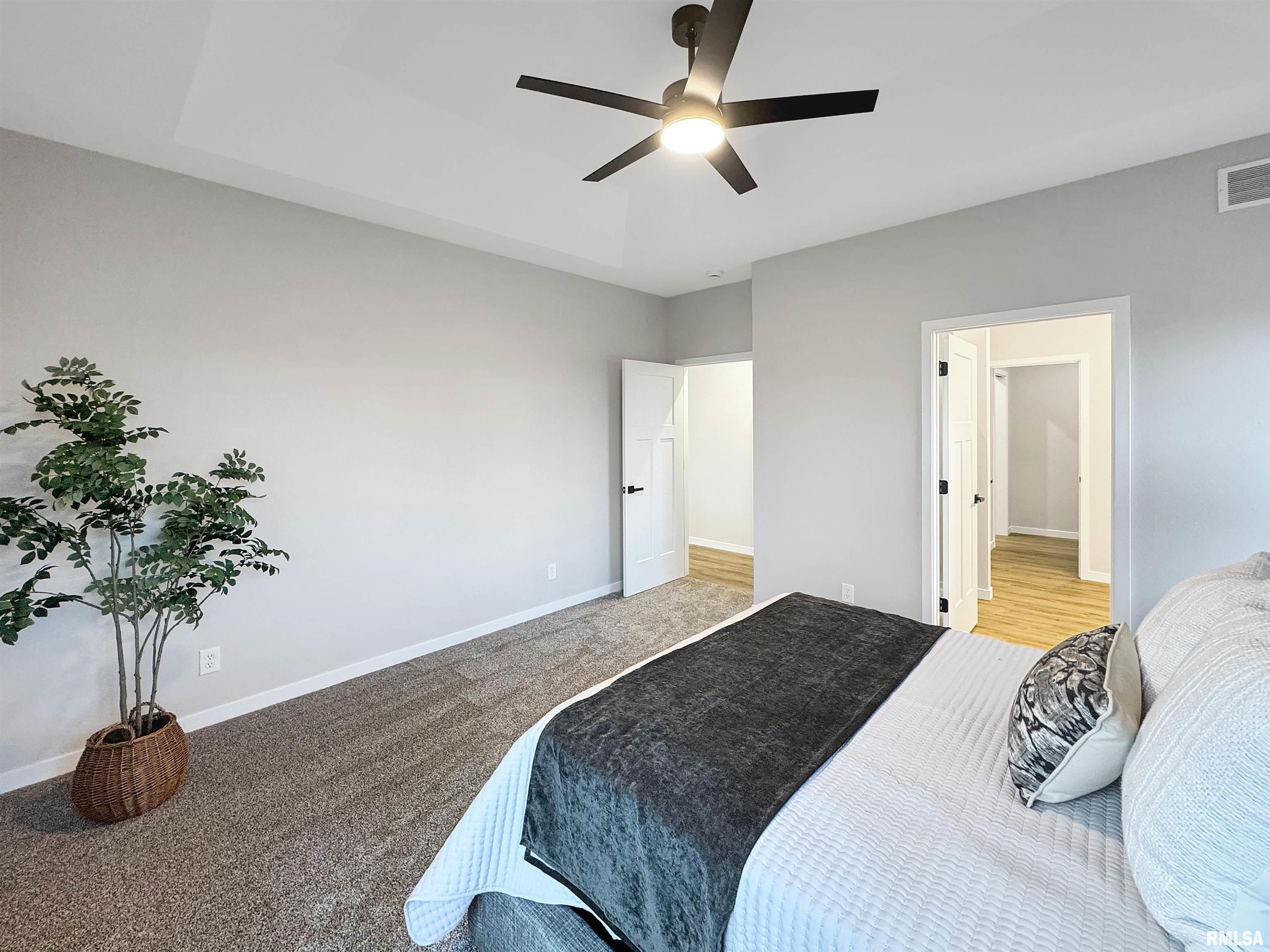 27 Neylon Street Mount Sterling, IL 62353 - Photo 11 of 23