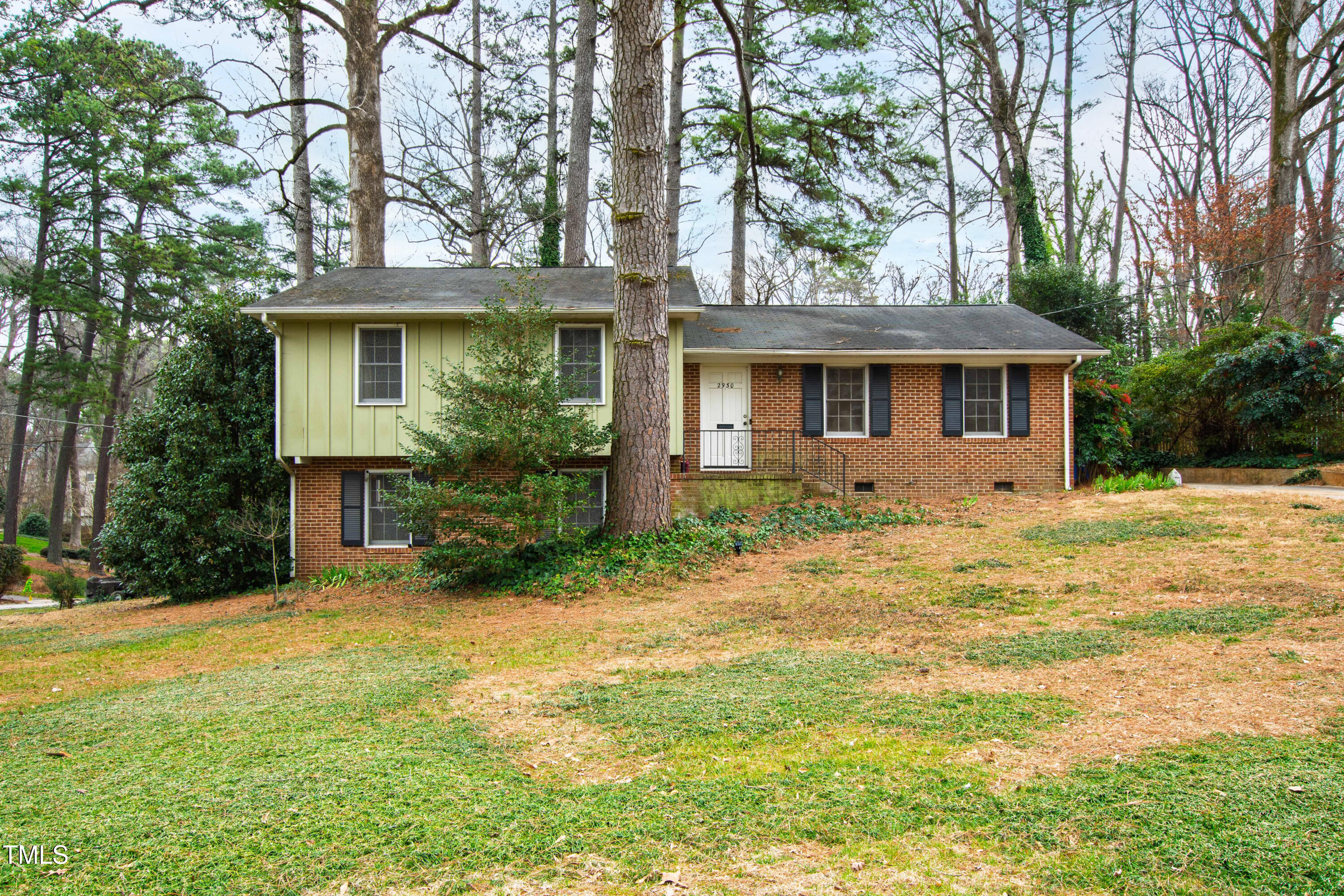 2930 Hostetler Street Raleigh, NC 27609 - Photo 1 of 42 1 Hostetler (41)
