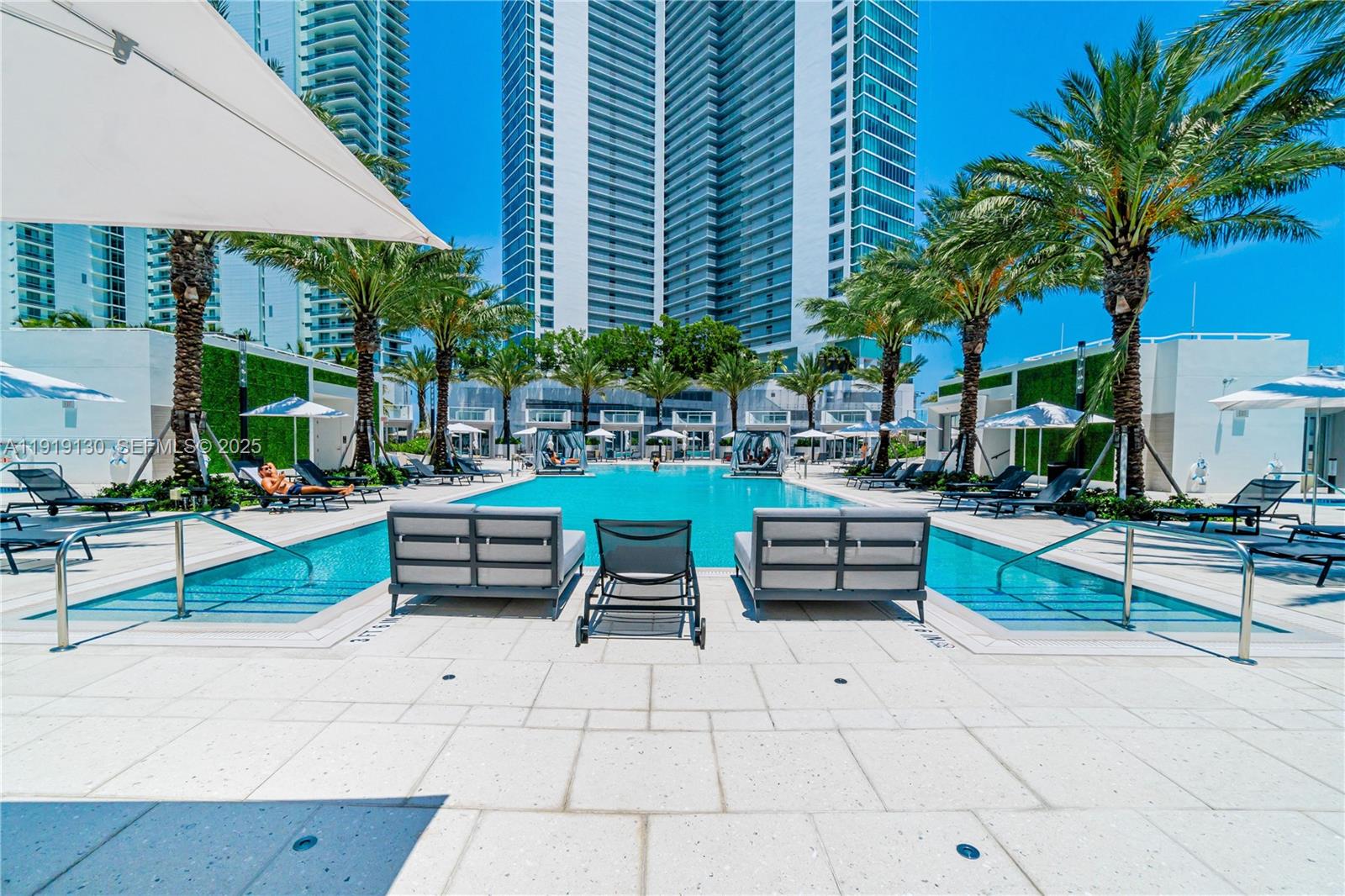 851 Northeast 1st Avenue, Unit 3511 Miami, FL 33132 - Photo 46 of 53 a view of outdoor space with seating area