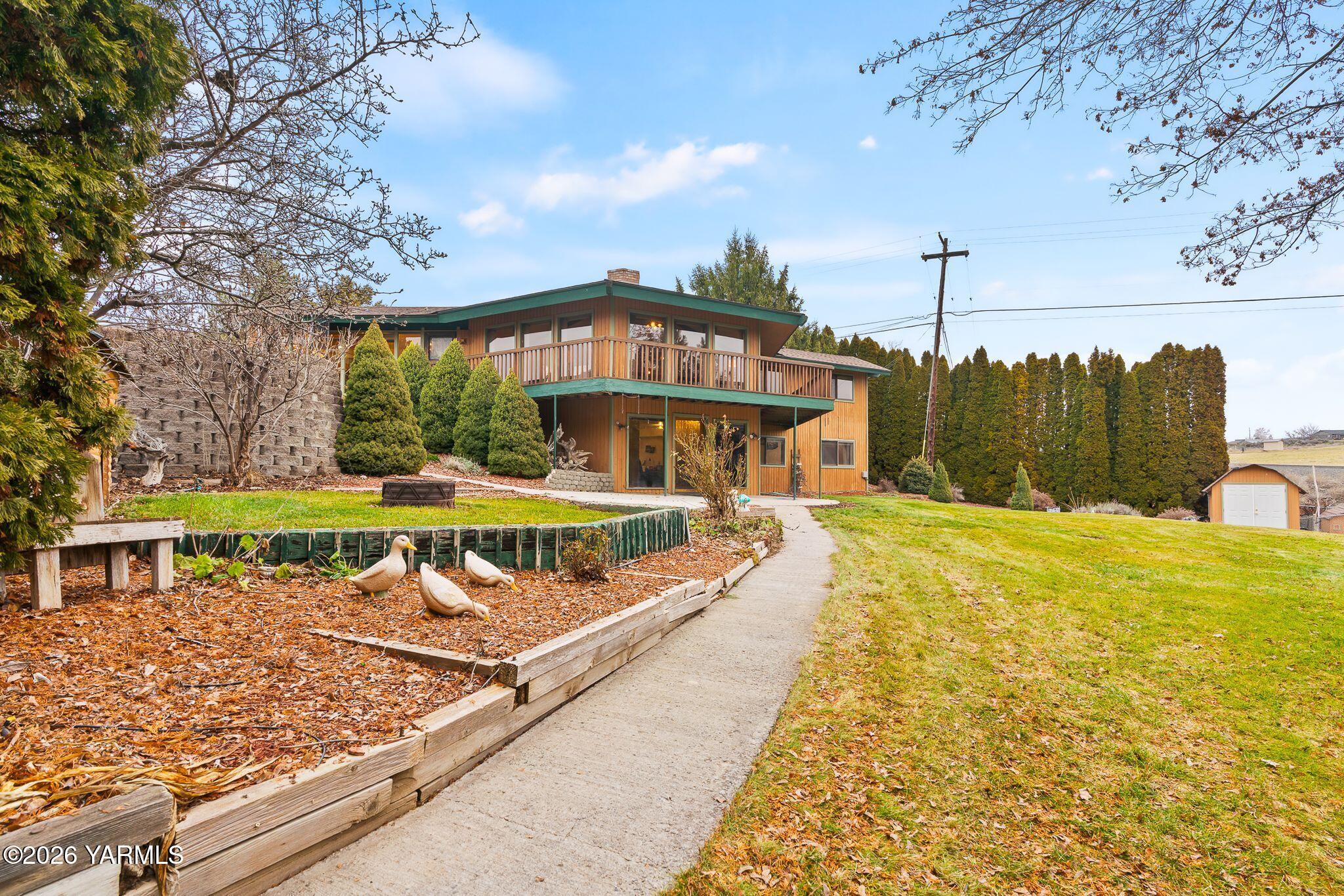 2550 East Selah Road Yakima, WA 98901 - Photo 40 of 52 2550 E Selah Rd-41