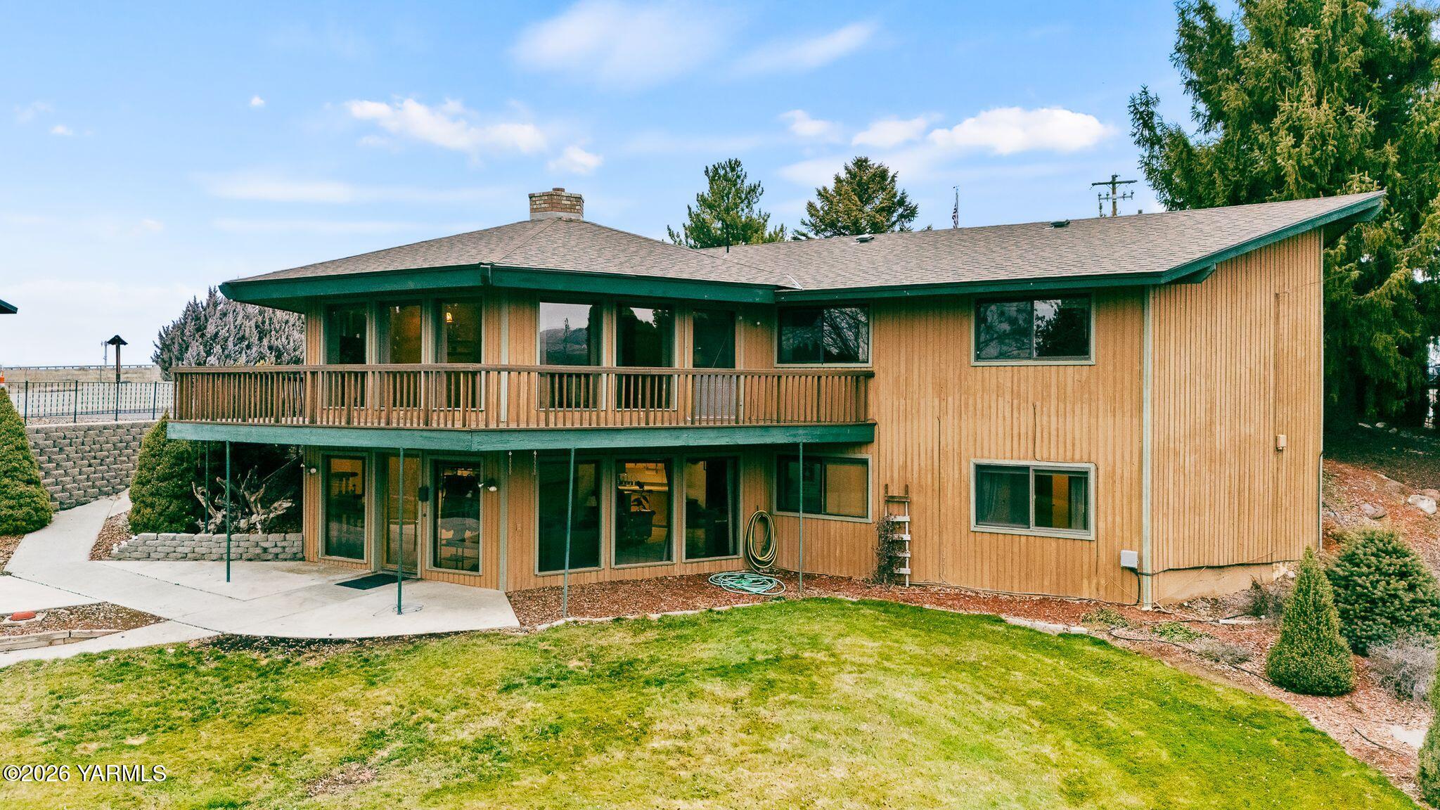 2550 East Selah Road Yakima, WA 98901 - Photo 51 of 52 2550 E Selah Rd Aerials-5