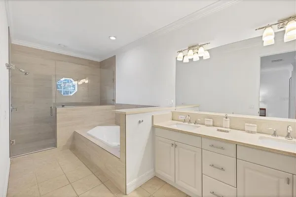 $6,950 | 3409 54th Drive West, Unit 102, Bradenton, FL 34210