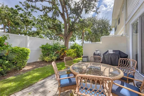 $6,950 | 3409 54th Drive West, Unit 102, Bradenton, FL 34210