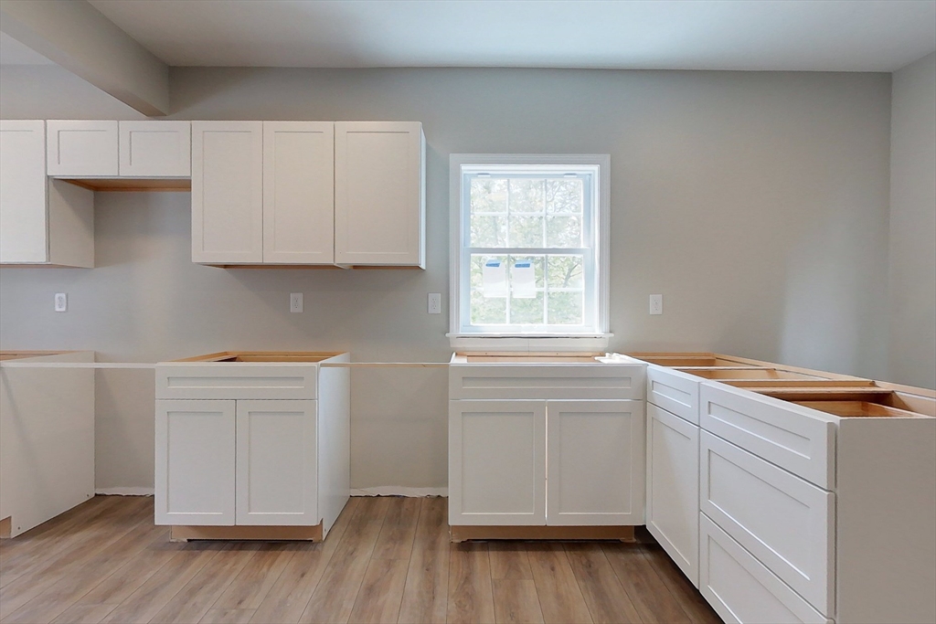 3 Williams Street, Unit 2 Pepperell, MA 01463 - Photo 3 of 21