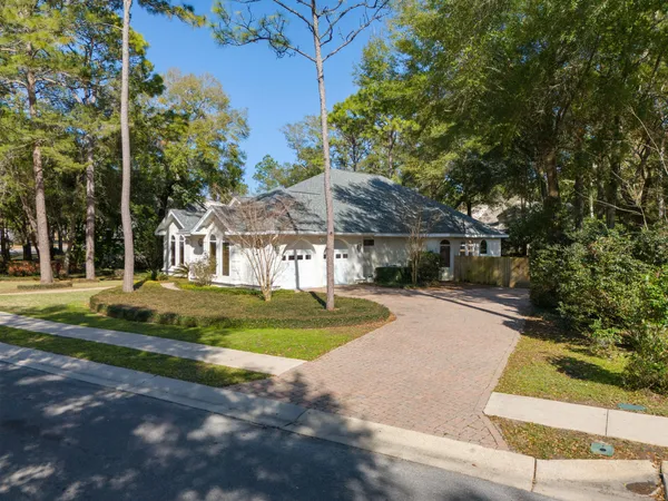 $676,000 | 831 Coldwater Creek Circle, Niceville, FL 32578