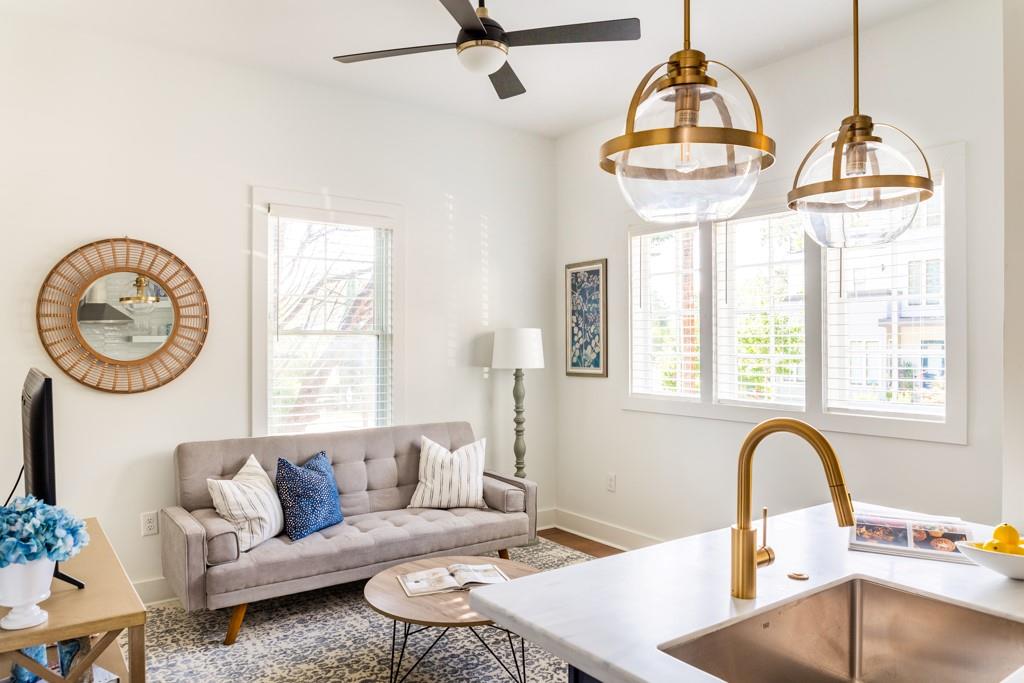 538 Winton Terrace Northeast, Unit B Atlanta, GA 30308 - Photo 5 of 30