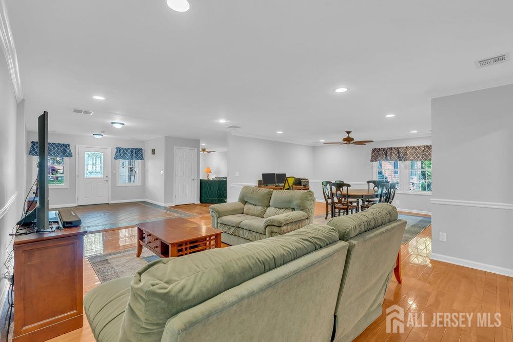 74 Ravine Drive Matawan, NJ 07747 - Photo 18 of 69 Gallery Image 18