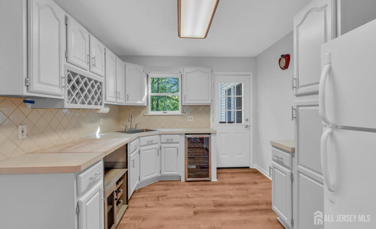 74 Ravine Drive Matawan, NJ 07747 - Photo 44 of 69 Gallery Image 44