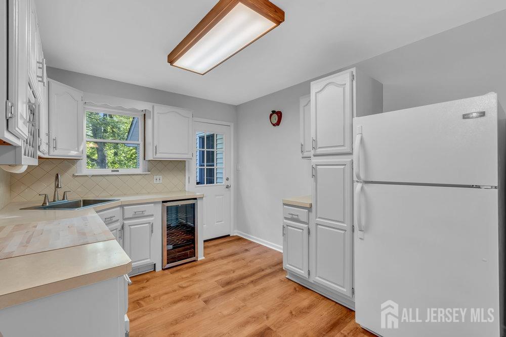 74 Ravine Drive Matawan, NJ 07747 - Photo 45 of 69 Gallery Image 45
