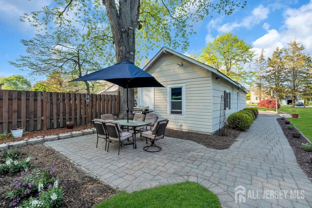 74 Ravine Drive Matawan, NJ 07747 - Photo 9 of 69 Gallery Image 9