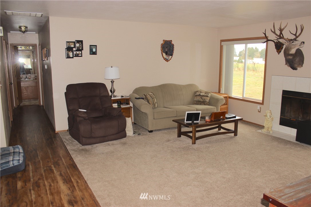 7704 195th Avenue Southwest Rochester, WA 98579 - Photo 16 of 25