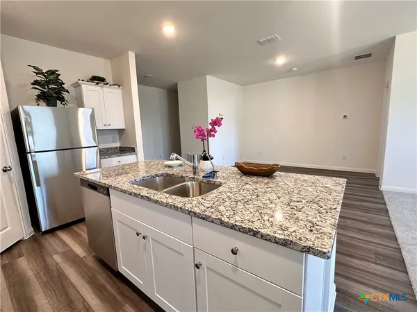 $1,795 | 124 Parrigin Cove, San Marcos, TX 78666