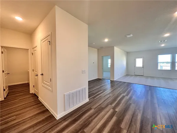 $1,795 | 124 Parrigin Cove, San Marcos, TX 78666