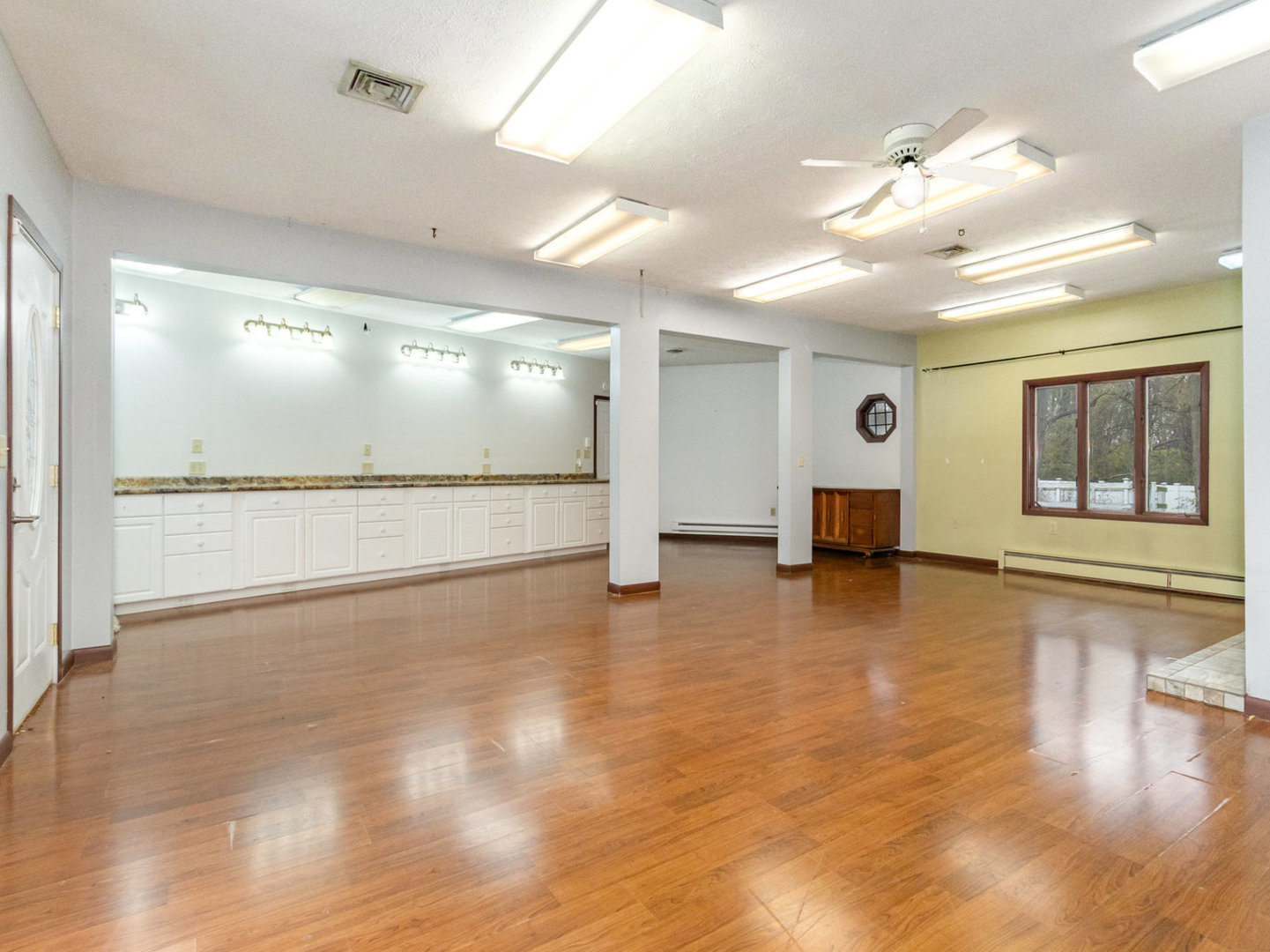 270 East Southmor Road Morris, IL 60450 - Photo 15 of 28