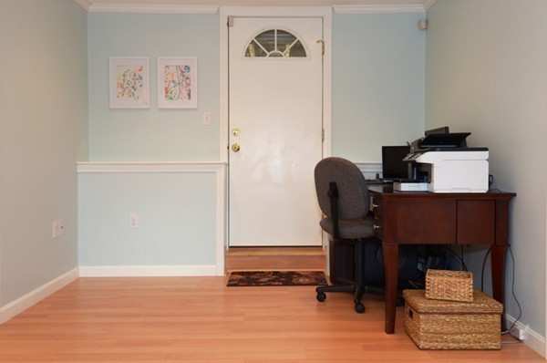 13 Bainbridge Road Reading, MA 01867 - Photo 19 of 22 Gallery Image 19