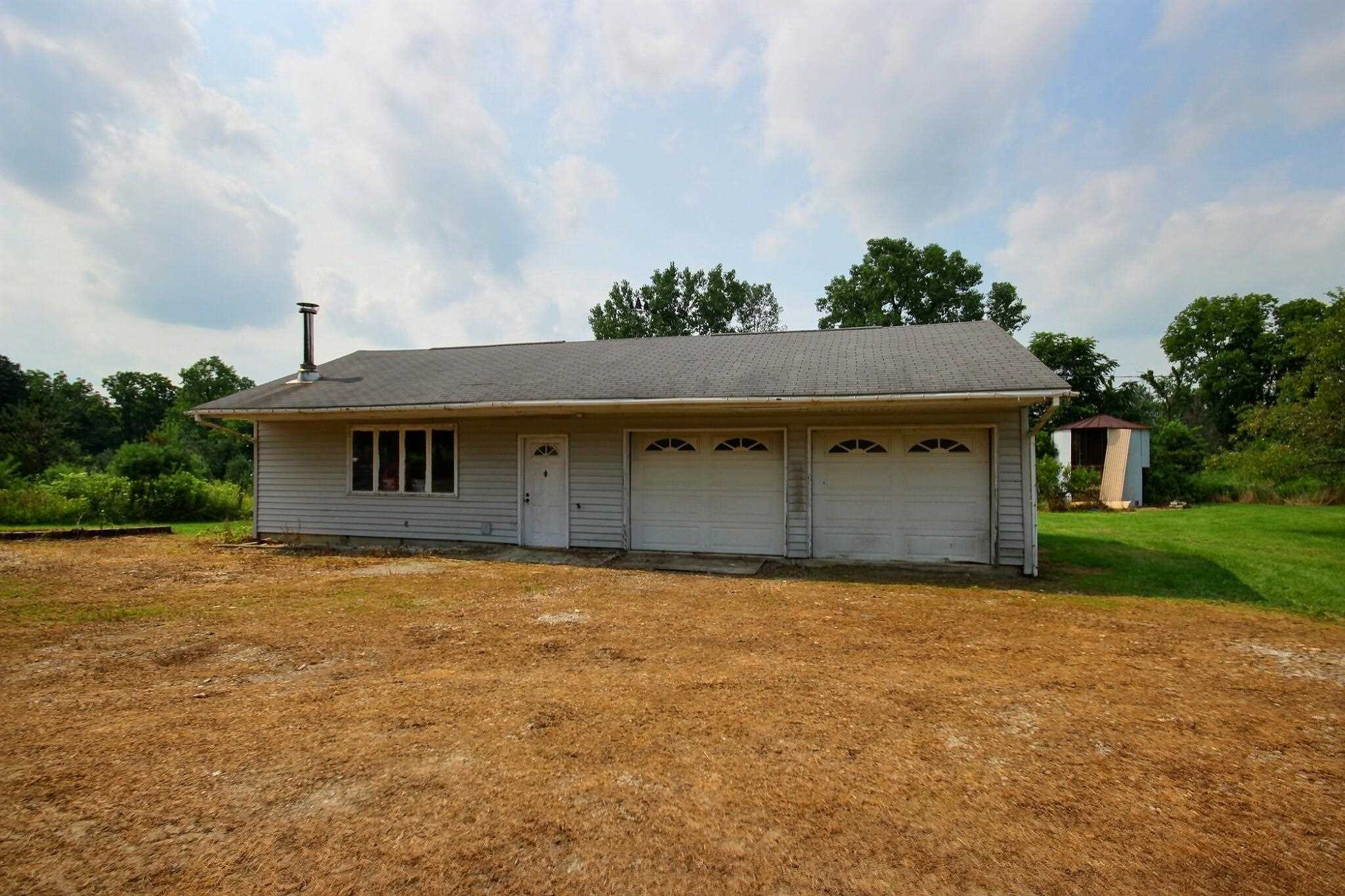 7518 West Maple Grove Road Huntington, IN 46750 - Photo 22 of 25 Gallery Image 22