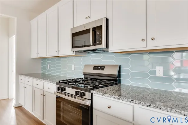 $375,000 | 5304 Twisting Vine Lane, Unit 102, Glen Allen, VA 23059